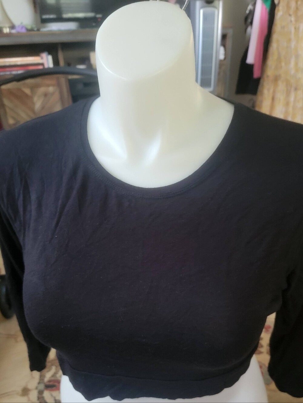NEW NWT Half Tee Black Women's 3/4 Sleeve Crop Top - Classic Everyday Essential